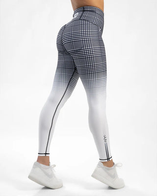Gavelo GLNCHCK 5 Compression Leggings - White - Urban Gym Wear