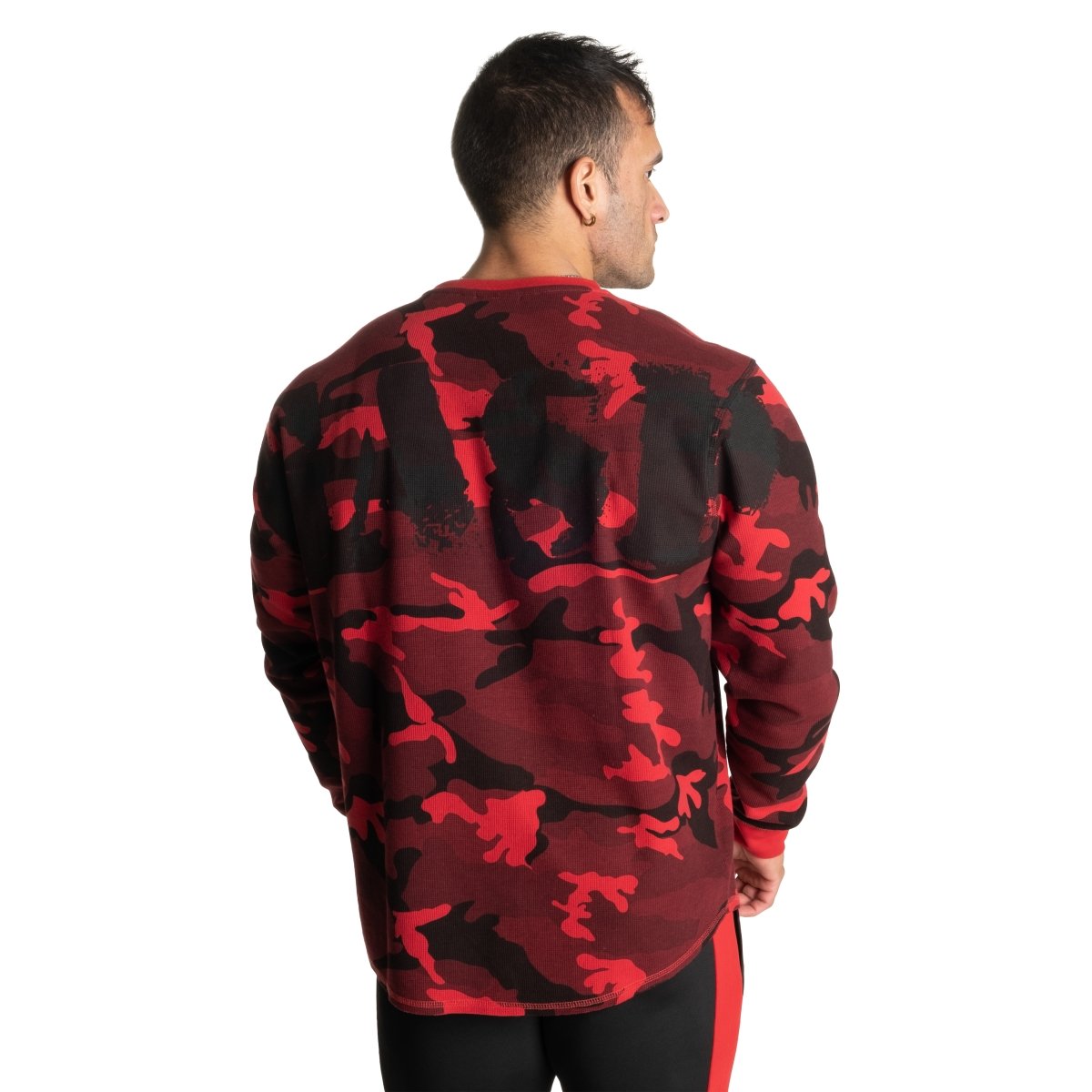 Red on sale camo sweatshirt