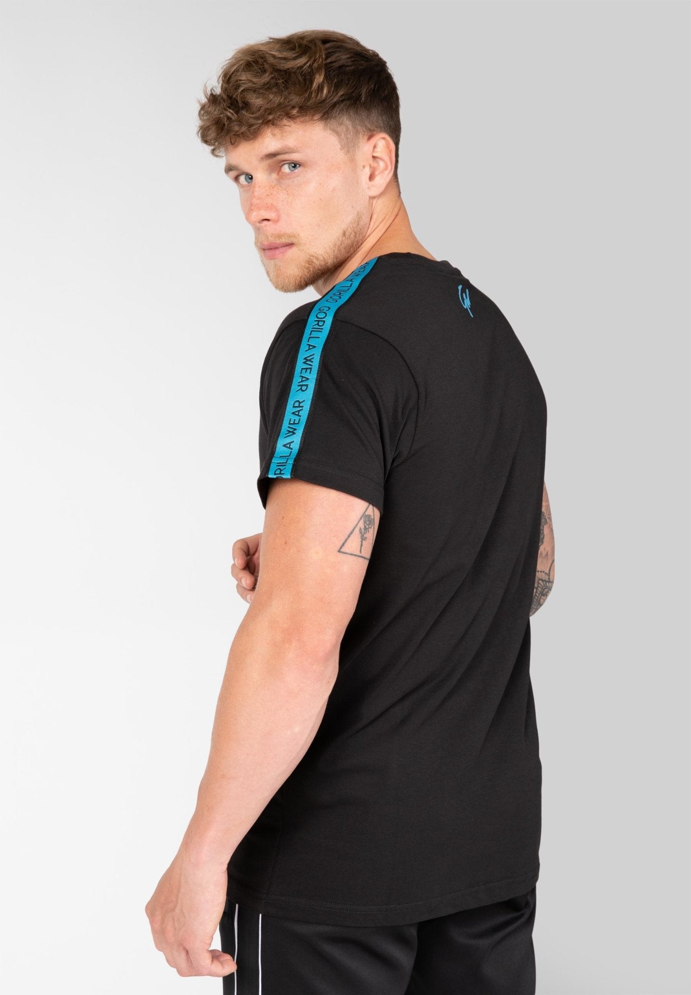 Gorilla Wear Chester T-Shirt - Black-Blue - Urban Gym Wear