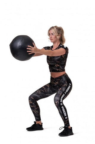 Nebbia Crop Top Active Black 568 - Volcanic Black - Urban Gym Wear