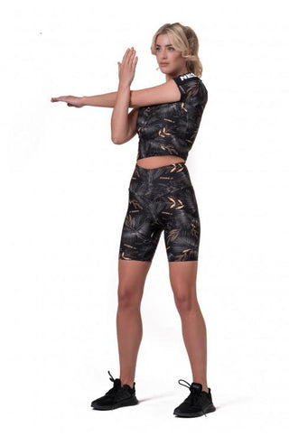 Nebbia Crop Top Active Black 568 - Volcanic Black - Urban Gym Wear