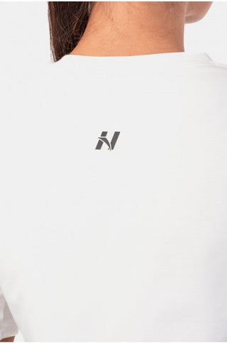 Nebbia Minimalist Logo NEBBIA Crop Top 600 - Cream - Urban Gym Wear