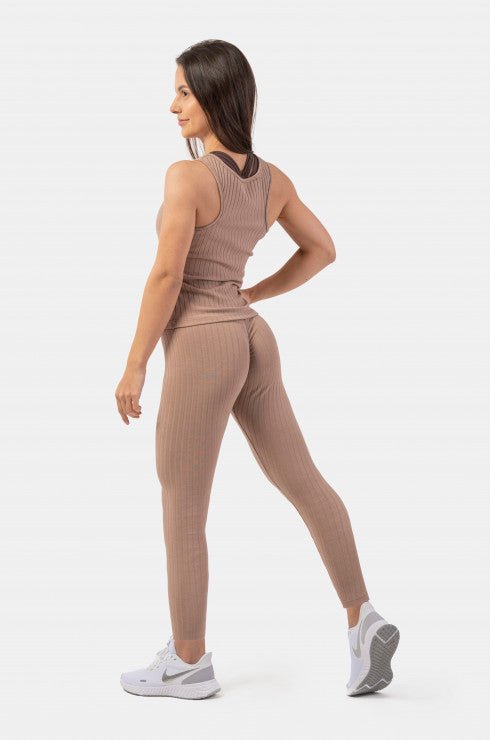 Buttery soft' gym leggings that have people ditching their LuLuLemons for  are less than £30 - Wales Online
